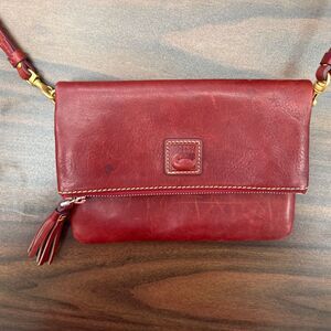 Dooney & Bourke Women's Crossbody, Small - R264 (Wine)